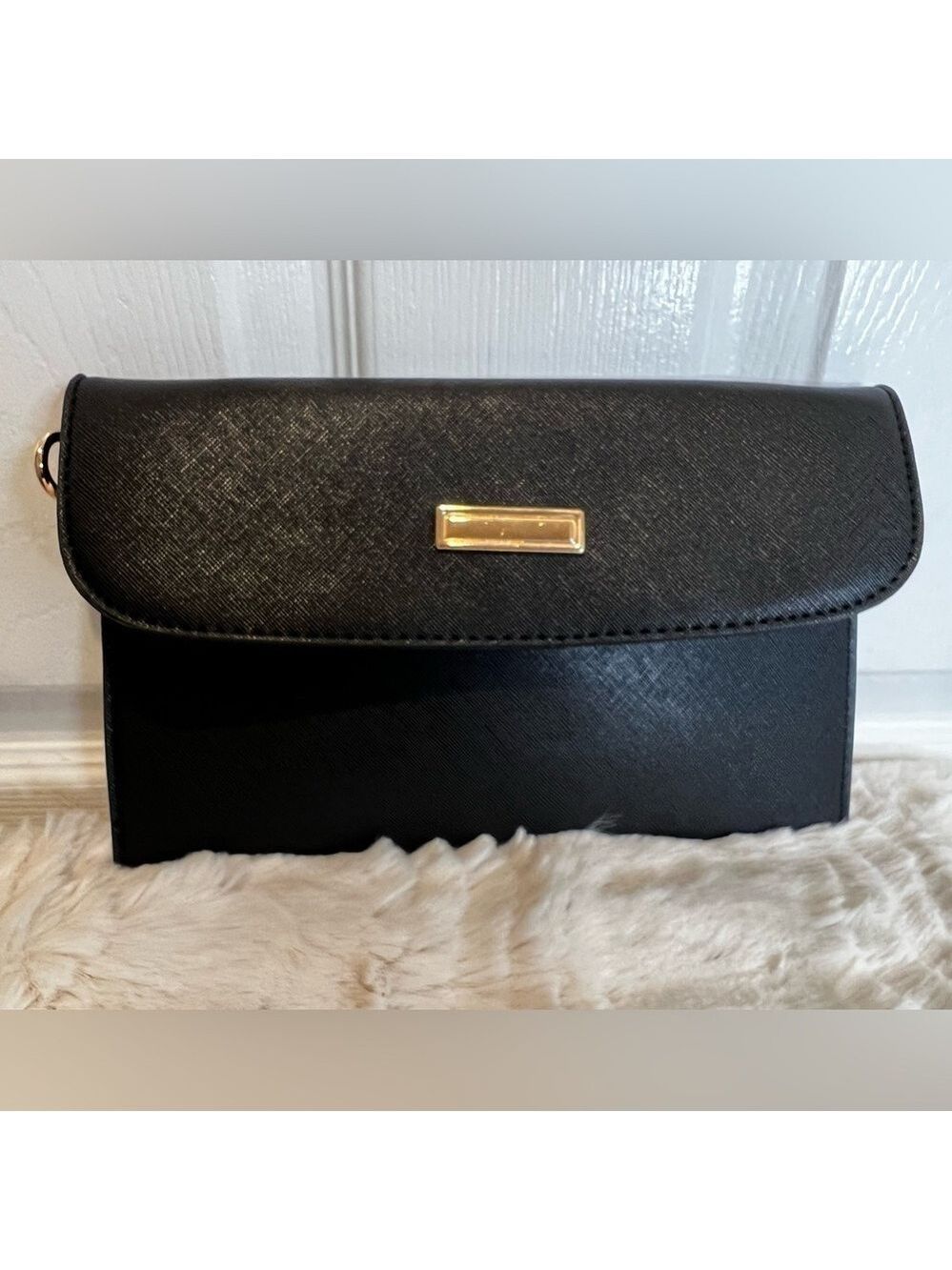 ITALIA NOMAD FIVE PIECE NAVY BLUE AND BLACK SHOULDER BAGS SET - Picture 12 of 16